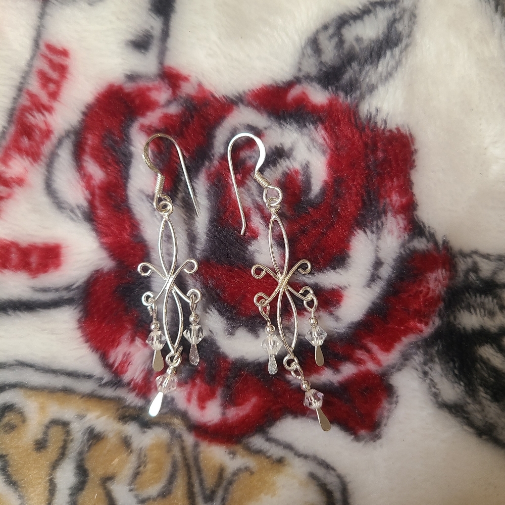 Dangle earrings